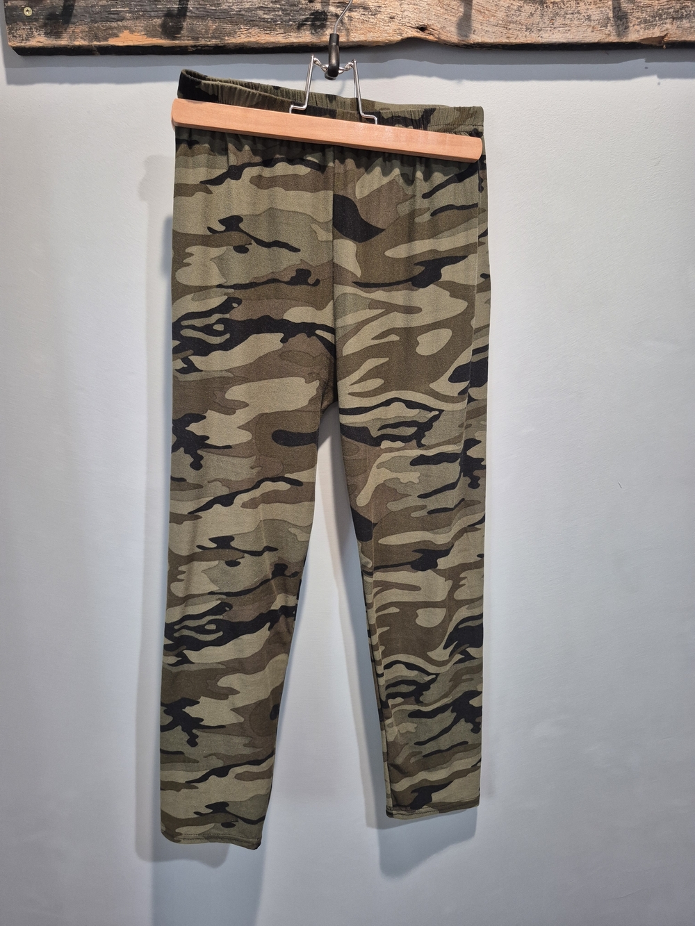 Camo Print Stretch Leggings Capri
